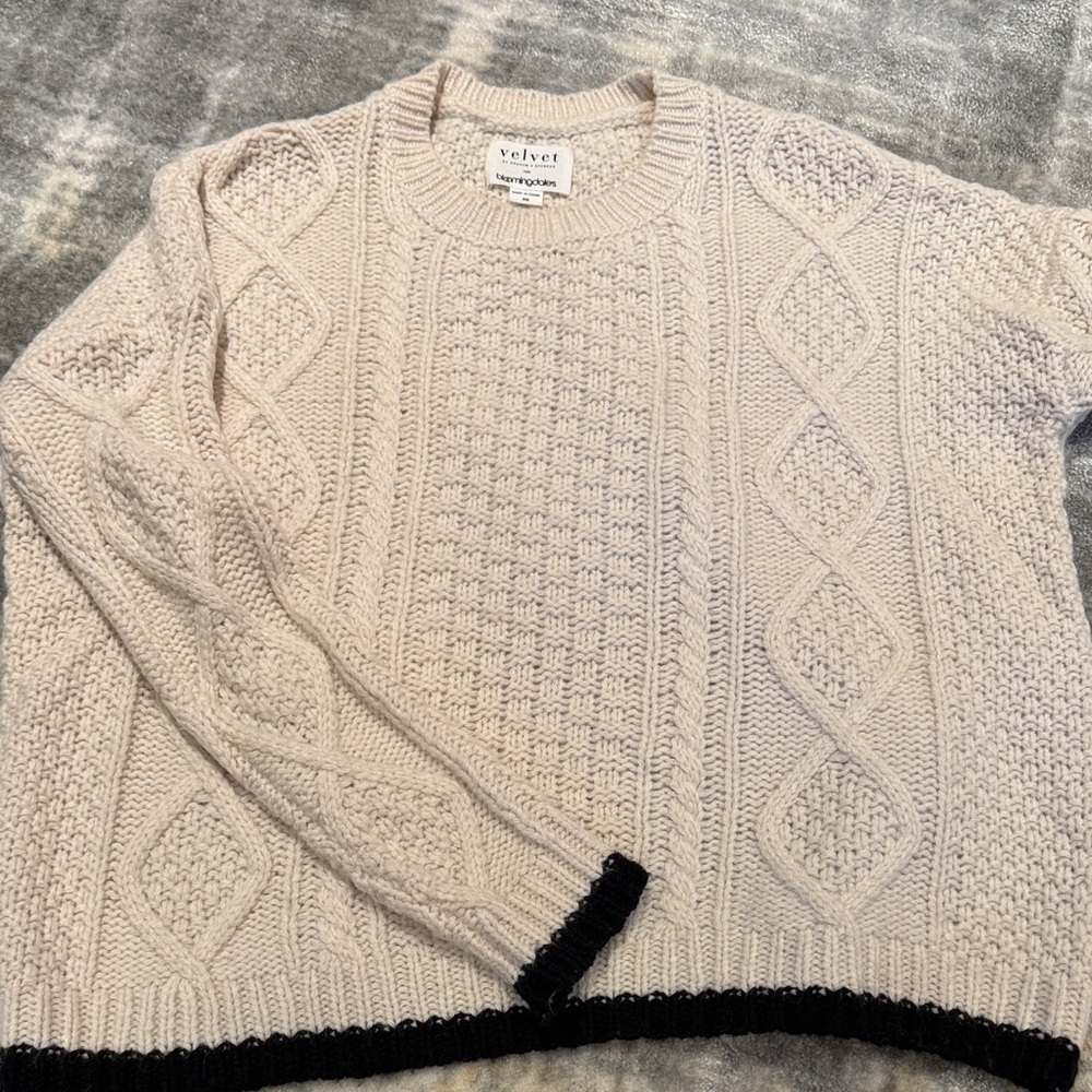 Velvet Cream Cable Knit Sweater in Size XSmall
